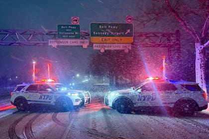 Las autoridades de la ciudad de Nueva York emitieron advertencias en medio de la tormenta invernal