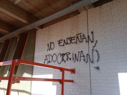 Las autoridades de la facultad denunciarán el hecho de vandalismo antes la Justicia