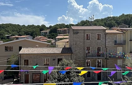 Las autoridades de Ollolai lanzaron una página web para atraer a compradores estadounidenses