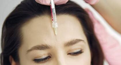 Las autoridades de salud sugieren que los establecimientos de spa deben mantener registros de clientes para prevenir el contagio de patógenos transmitidos por la sangre como el VIH