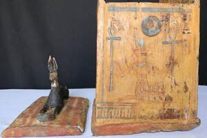 Encontraron un sorpresivo tesoro enterrado debajo de las pirámides de Egipto
