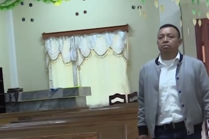 Las autoridades lo identificaron como inmigrante indocumentado y señalaron antecedentes de ingreso irregular al país