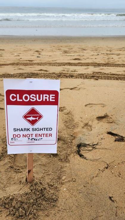 Las autoridades locales cerraron la playa T-Street durante el Memorial Day por precaución