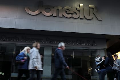 La casa de cambios Jonestur