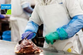 Investigan cómo un antibiótico llegó hasta la carne de un frigorífico suspendido por China