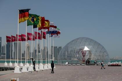 Las banderas de los países clasificados para la Copa Mundial de la FIFA Qatar 2022