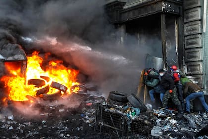 Las barricadas colapsaron a Kiev, durante las manifestaciones pro europeas, en enero pasado
