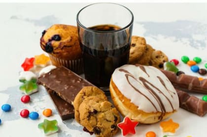 Las bebidas y alimentos azucarados son perjudiciales para la salud