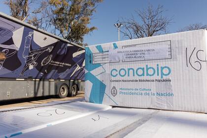 Las bibliotecas populares bahienses recibirán más ocho mil libros nuevos donados por editoriales que integran las cámaras del sector