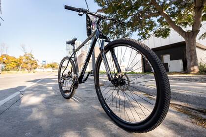 Las bicicletas de Renault 21 vienen en tres talles: S, M y L.