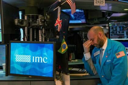 Las bolsas se han visto afectadas por la epidemia