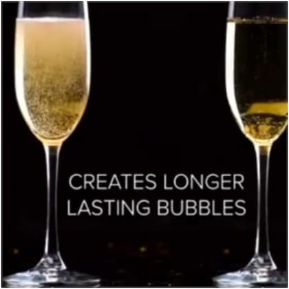 Las burbujas del champagne no duran tanto tiempo en la bebida como muestran en las publicidades