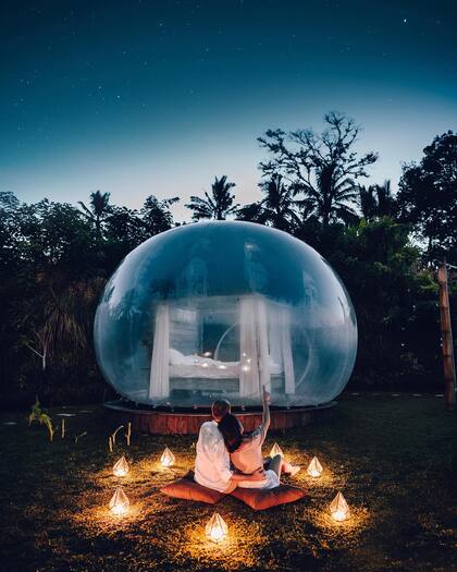 Las burbujas plásticas transparentes fueron uno de sus primeros alojamientos diferentes