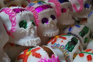 Qué significan las calaveritas de dulce en el Día de Muertos y la receta para hacerlas en casa