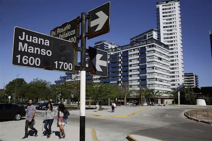 Las calles con nombre de mujer son mayoría en Puerto Madero