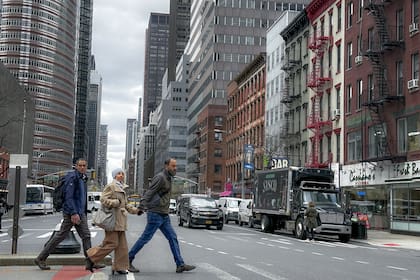 Las calles de Nueva York fueran sacudidas por un temblor esta mañana.  (AP/John Minchillo)