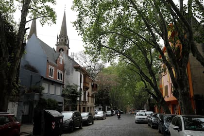 Las calles empedradas, parte del encanto de la zona muy tradicional también de Belgrano R