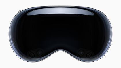 Las cámaras perciben la realidad externa y te la muestran mezclada con la interfaz de Apple