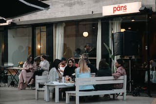 El barrio trendy que se impone como el polo de los cafecitos y la nueva gastronomía