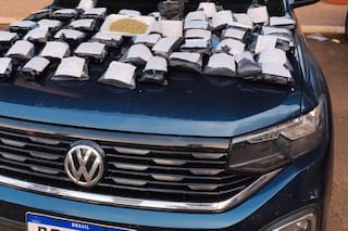 Un control vehicular revela un cargamento millonario de cápsulas fulminantes ocultas