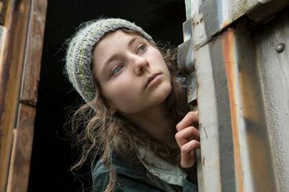 Con apenas 19 años, Thomasin McKenzie brilló en Jojo Rabbit y trabajará con Jane Campion
