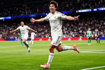 Las casas de apuestas ponen a Real Madrid como favorito al triunfo en el clásico ante Atlético de Madrid