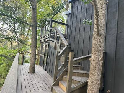 Las casas del árbol en Starved Rock no son accesibles para personas en silla de ruedas (Web/Treehousesstarvedpark)