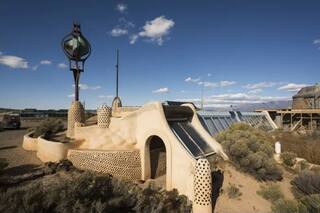 Las casas en las que quienes viven no pagan facturas de servicios públicos porque no los necesitan