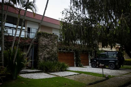 Las casas no tienen rejas ni ninguna otra división que las separe de la calle