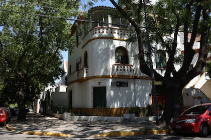 Las casonas antiguas de la calle O Higgins y Deheza, de diferentes estilos arquitectónicos.