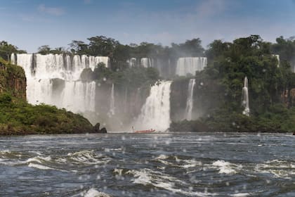 Las Cataratas del Iguazú, el mayor atractivo de la zona, pero no el único.