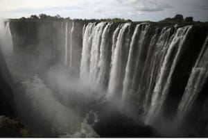 Extraordinario: el día en que se secaron las imponentes cataratas Victoria
