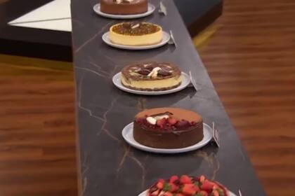 Las cheesecakes de MasterChef Celebrity presentadas ante el jurado