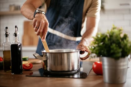 Las cifras de junio para cocineros y personal de tareas específicas