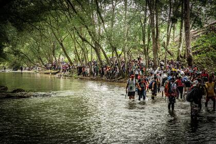 Las cifras de migrantes que cruzan el Darien también han bajado