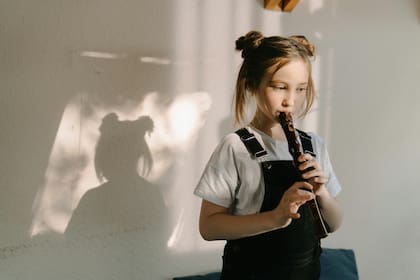 Las clases de música mejoran la capacidad verbal y el poder de concentración (imagen ilustrativa)