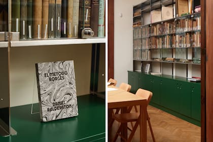 Las colecciones de libros editados por Ampersand pertenecen a un universo temático con génesis en la escritura, la publicación y la lectura de libros. Luego, se sumaron colecciones afines que exploran otros territorios sin alejarse demasiado.