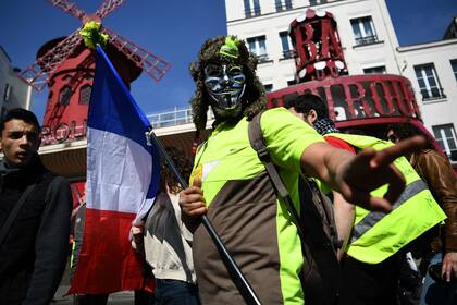 El fenómeno del estancamiento económico llevó a hechos como las protestas de los chalecos amarillos en París, unos años atrás