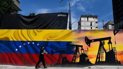 Las compañías petroleras, que no responden ante los presidentes, sino ante los accionistas, los reguladores y los tribunales, no invertirán capital en un vacío legal.