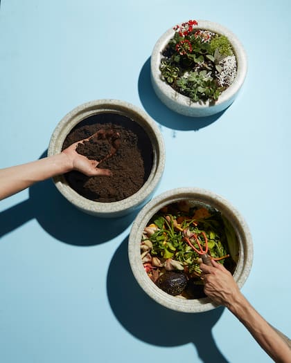 Las composteras de Compostate Bien son un verdadero círculo virtuoso: están hechas de materiales reciclados.