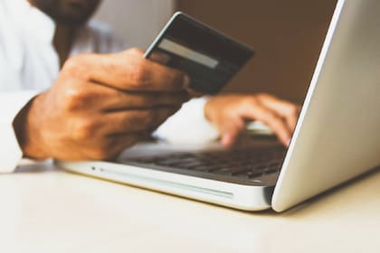 Las compras del Viernes Negro y del Cyber Monday son un gran impulso a la economía de Estados Unidos y de varios países