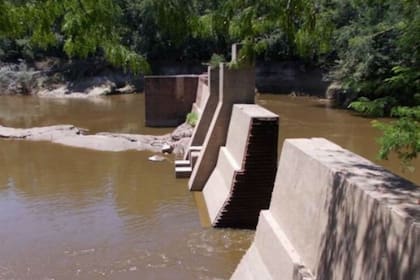 Las compuertas abandonadas fueron removidas