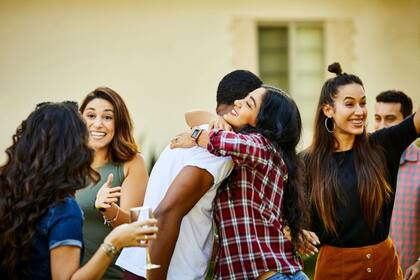 Las comunidades latinas expresan sentimientos parecidos a jeong, dice la doctora Cho