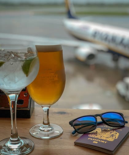 Las consecuencias de tomar alcohol en un avión