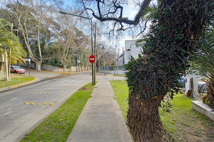 Las construcciones son mayoritariamente casas y las nuevas son edificios de pocos pisos con amenities