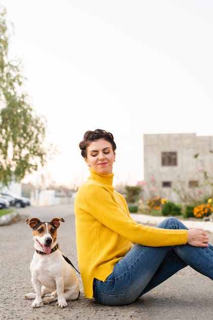 Las conversaciones con las mascotas revelan inteligencia emocional (Foto: Freepik)