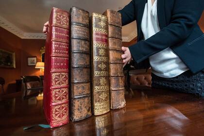 Las cuatro ediciones de las obras de Shakespeare publicadas en el siglo XVII se conocen respectivamente como Primer, Segundo, Tercer y Cuarto Folio