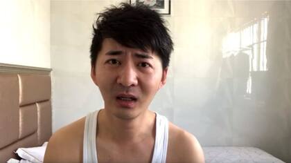 Las cuentas en las redes sociales chinas de Chen Qiushi fueron eliminadas Crédito: YouTube