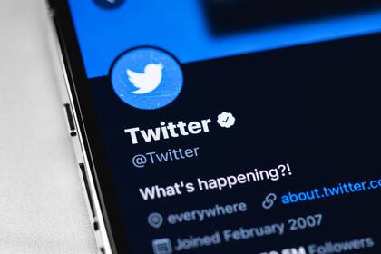 Las cuentas verificadas suelen contar con un tic en su perfil