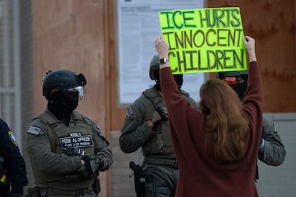 Las detenciones del ICE en los juzgados se volvieron una práctica corriente en Estados Unidos